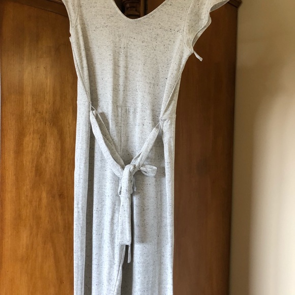 GAP Jumpsuit Grey Softspun Flutter Sleeve Tie Belt Wide Leg - Picture 6 of 6